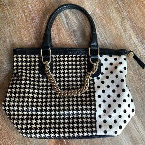 EUC Amber Rose Houndstooth Black Cow Fur and Embossed Hand Bag